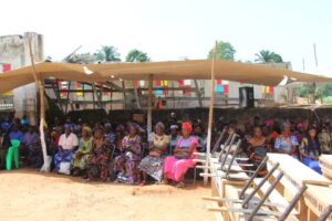 The Mankon community turn out for the handover